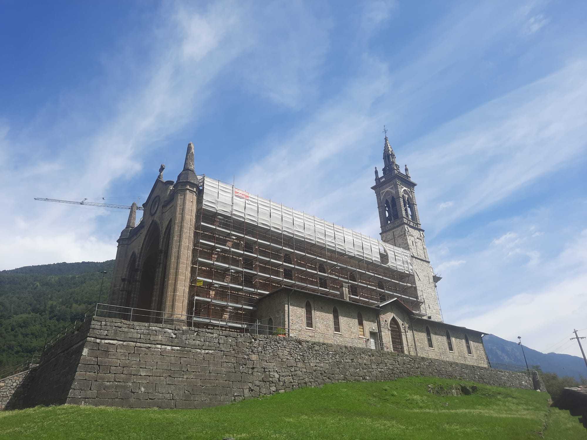 Piazza Brembana e Lenna, gara di solidarietà per la chiesa di San Martino