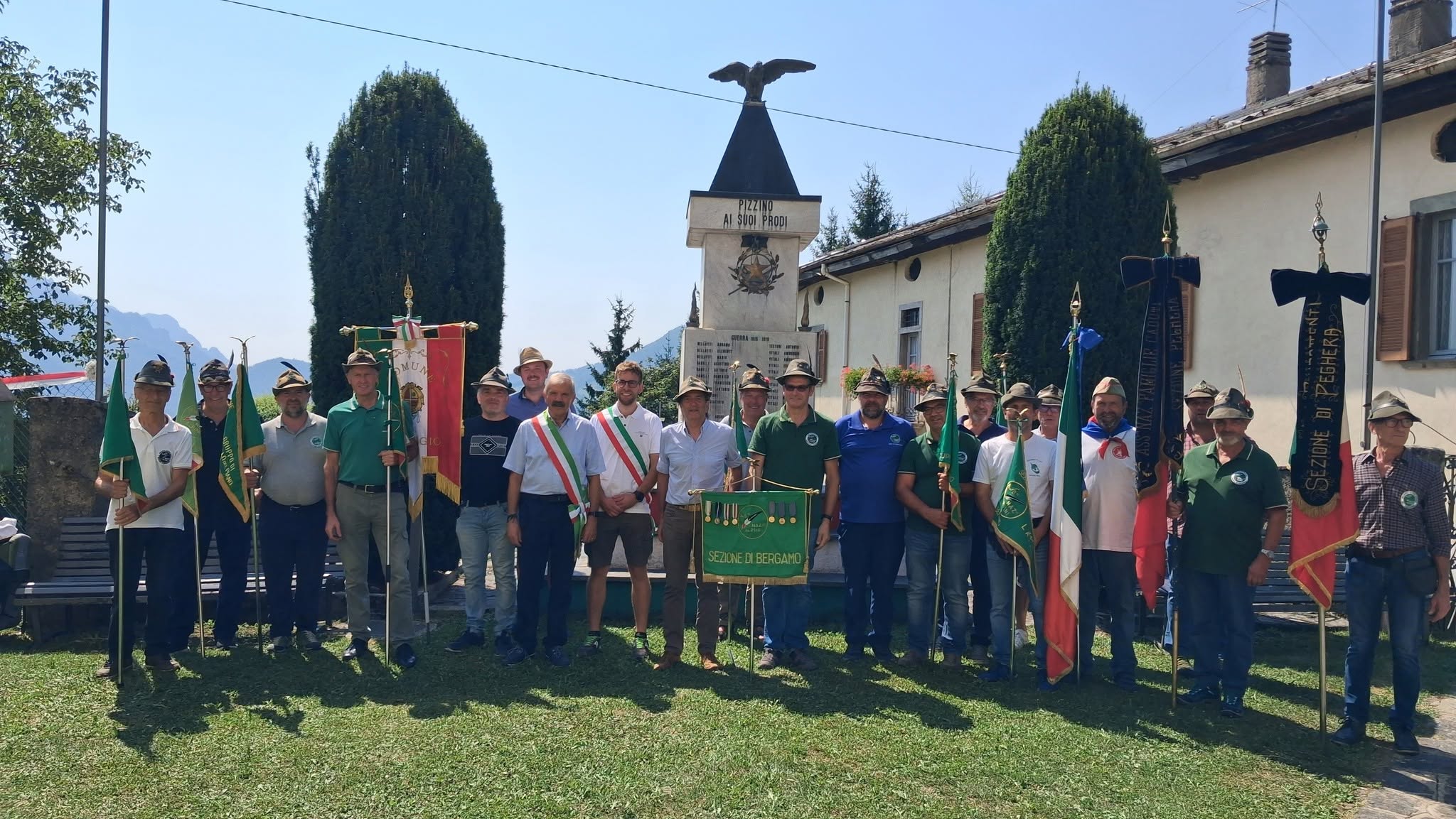 Gli alpini di Taleggio in festa per i cento anni: mostra e cerimonie