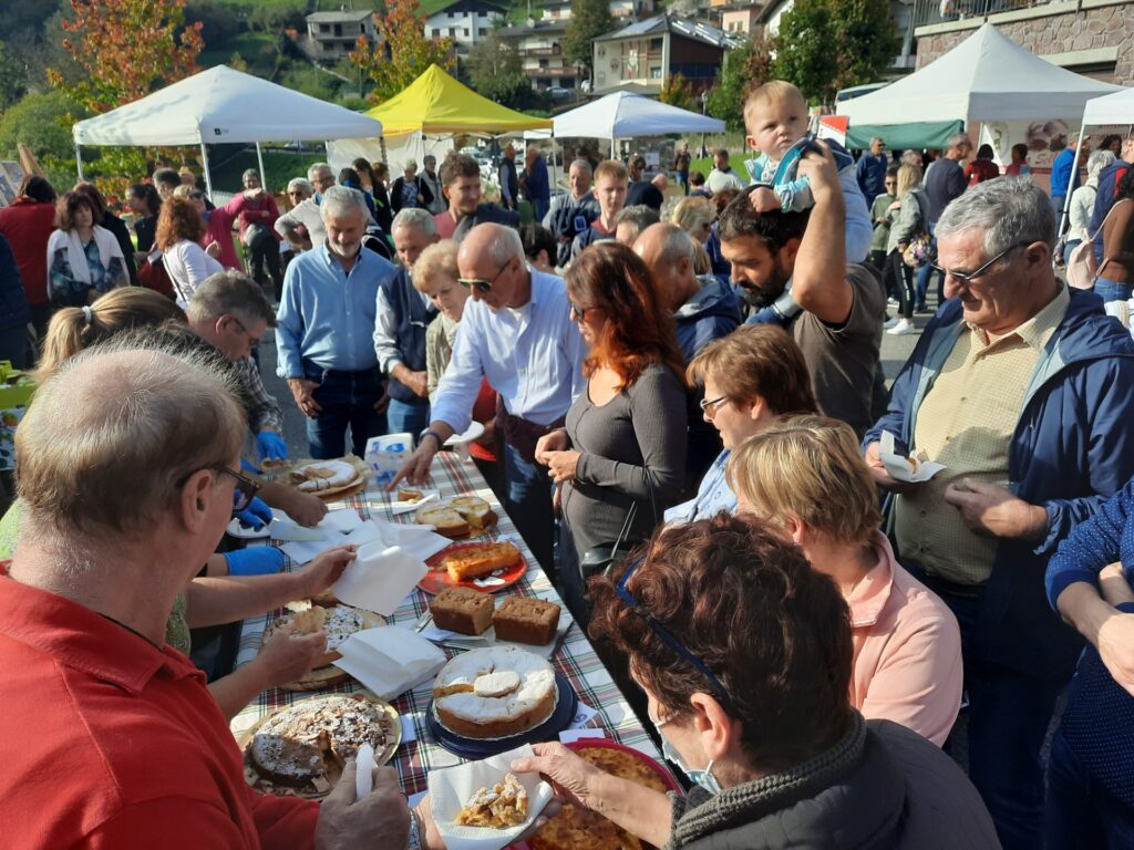 Castagne, mele e mais. In alta valle tornano i Giorni dei Gogìs