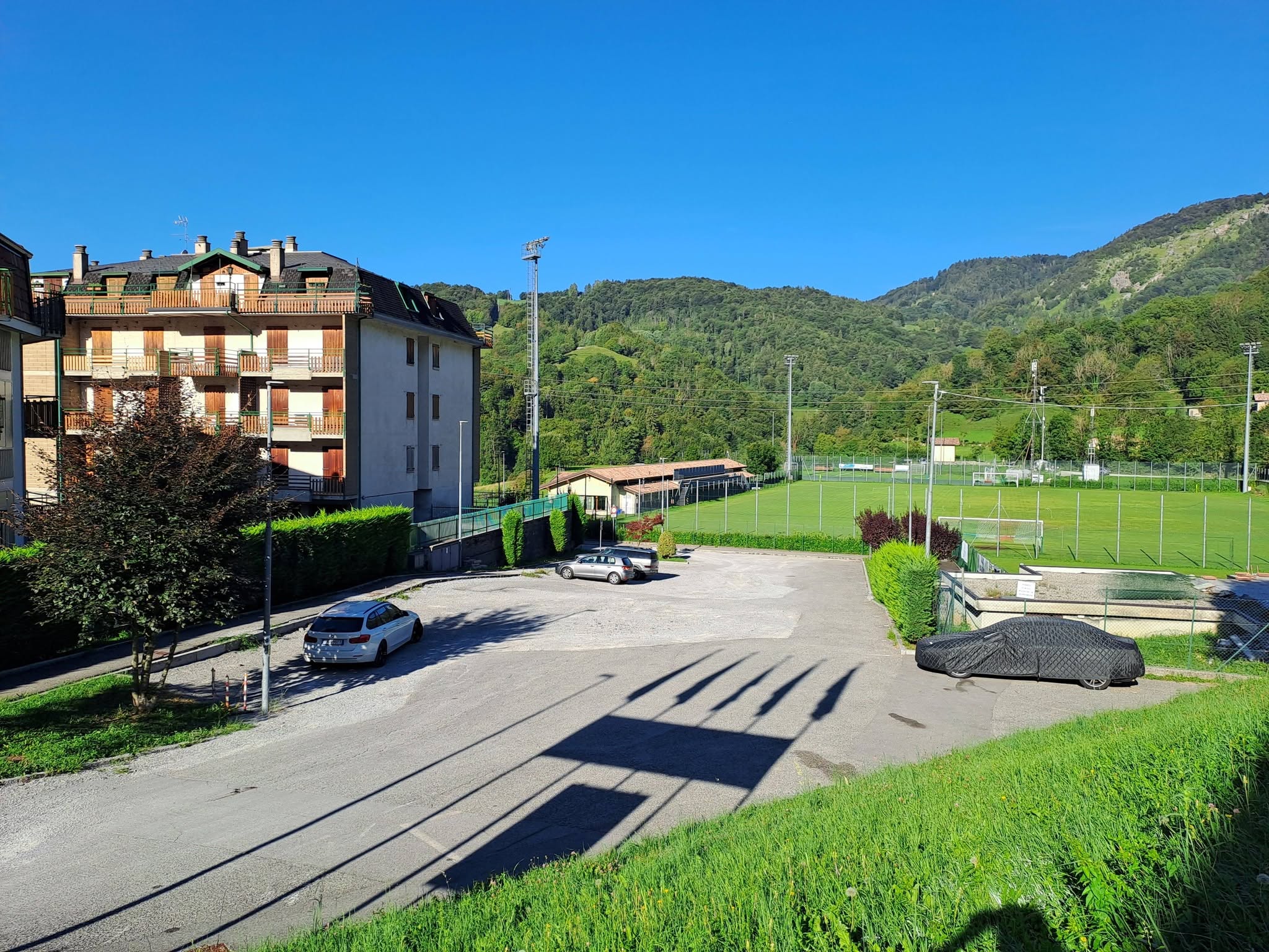 Serina, si mette in sicurezza il parcheggio del campo sportivo: stop ai cedimenti