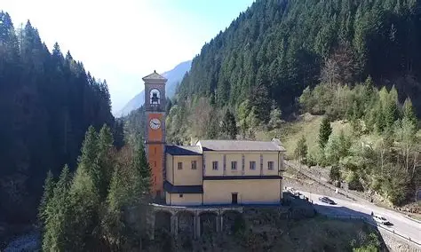 Ladri nelle chiese di Valleve e Trabuchello: via i pluviali in rame